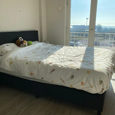 Gezellig Met Zeezicht Apartment