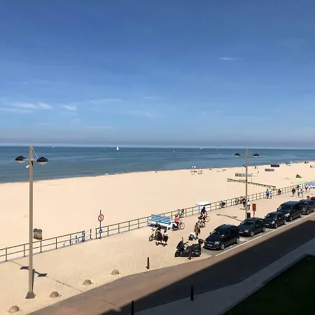 Gezellig Met Zeezicht Apartament